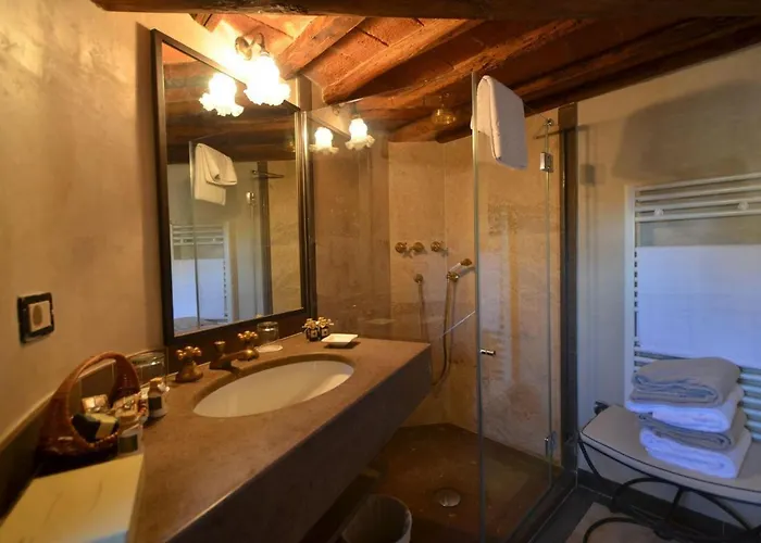 Canonica Di Vertine Villa